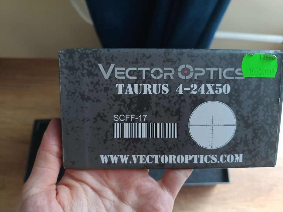 Luneta  Vector Optics SCFF-17 Taurus 4-24x50