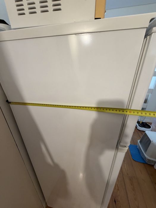 Frigorifico Kunft com congelador