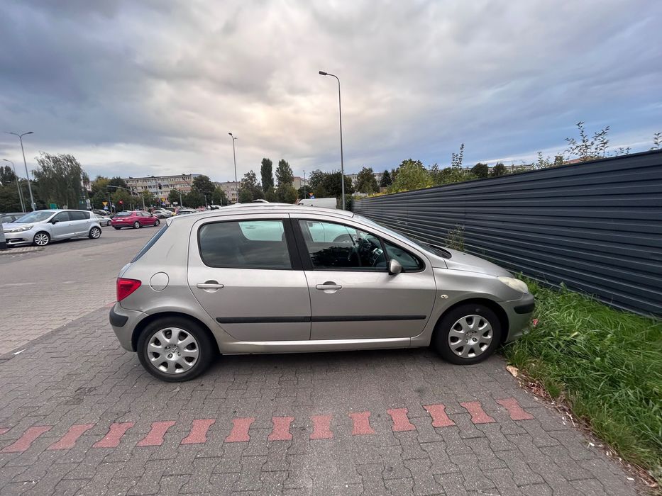 Peugeot 307