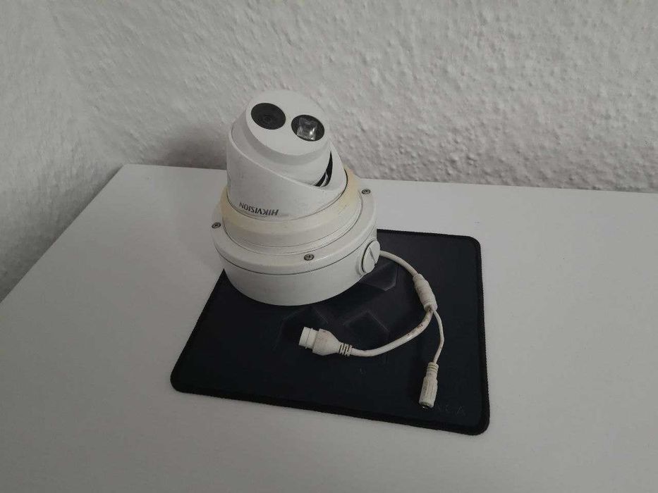 IP-камера Hikvision DS-2CD2325FWD-I (2MP, Smart, EXIR)