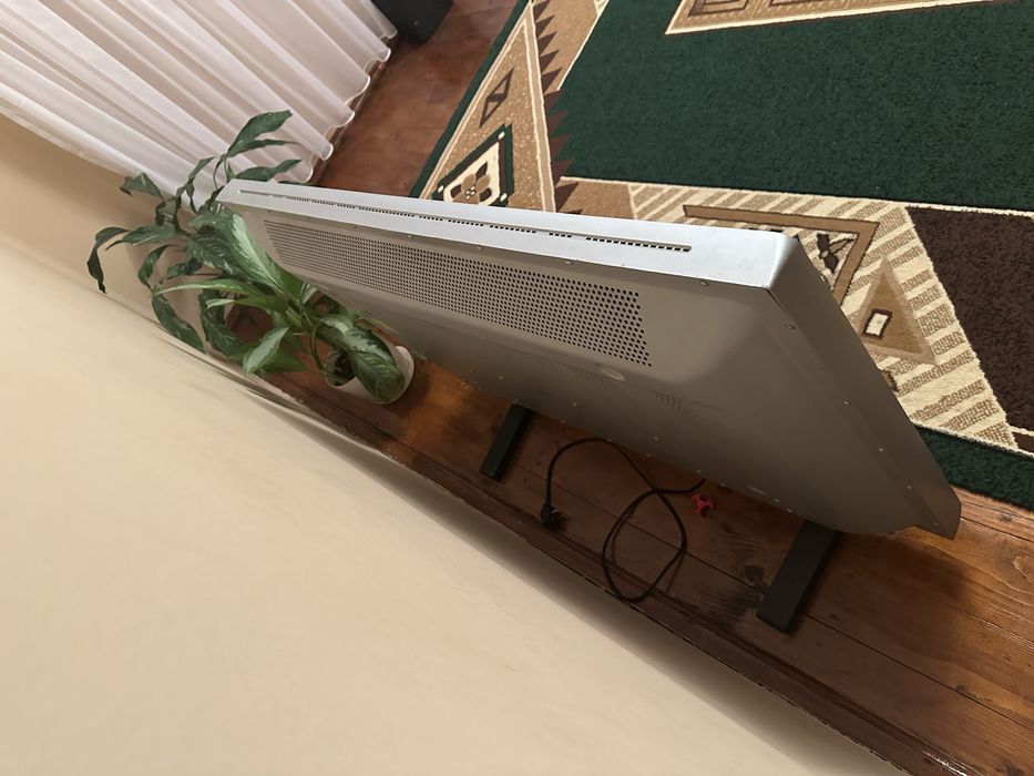 Продам телевізор Grundig Xephia