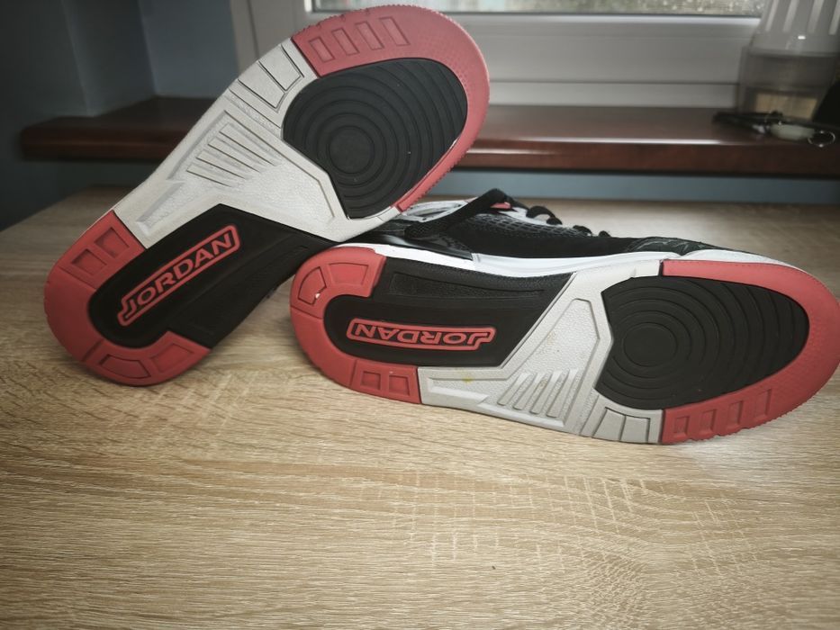 Jordan spizike low