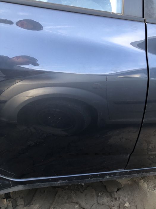 Drzwi tył prawe tylne Kia Venga I Lift BE