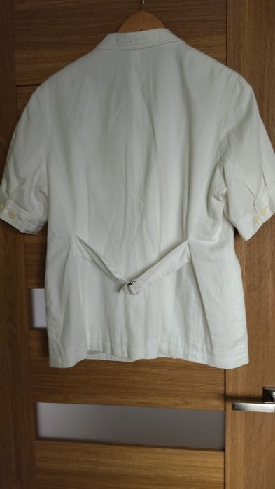 Marynarka damska z krótkim rękawem r. 44