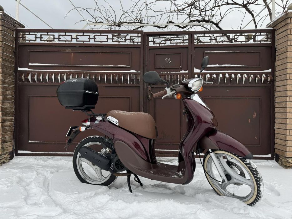 Yamaha Why 50 на документах