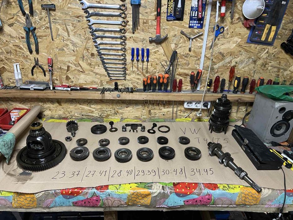 Шестерні пятої передачі vw t4 t5 skoda seat passat golf caddy