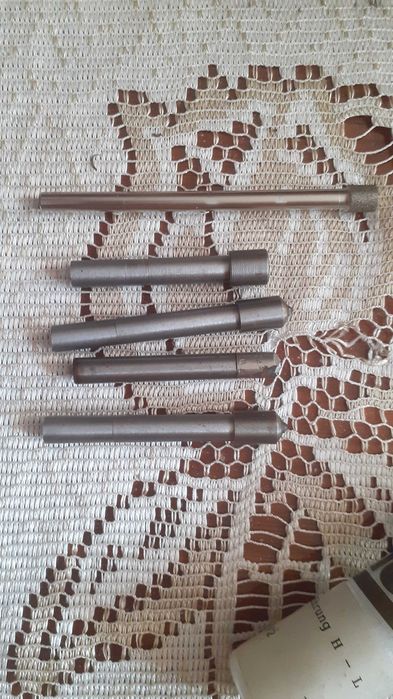 Obciągacze diamentowe oraz ściernica diamentowa walcowa