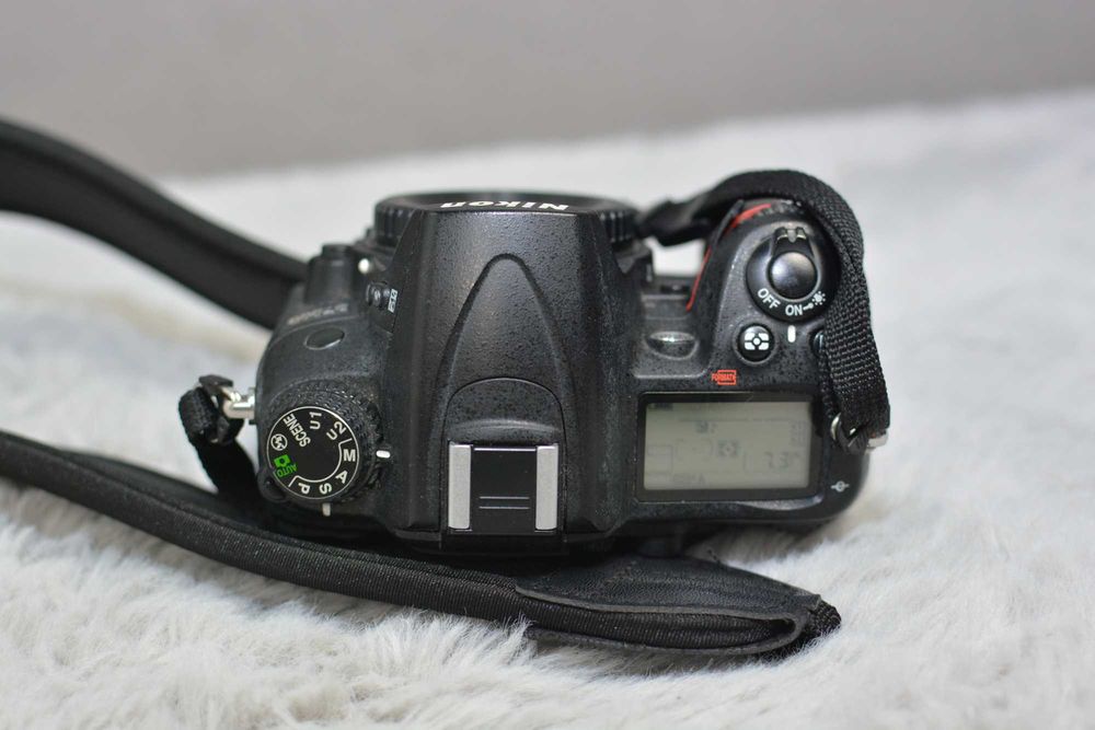 Aparat Cyfrowy Lustrzanka Nikon d7000 Zestaw Korpus Body Ładowarka