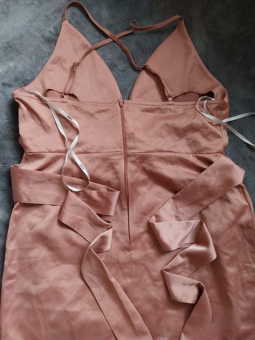 Asos elegancka sukienk atlasowa midi ołówkowa L