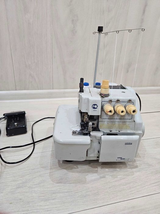 Оверлок Агат Don Lock 54D5