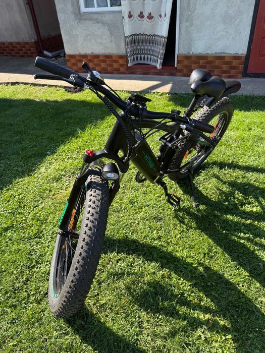 Електровелосипед Hitway