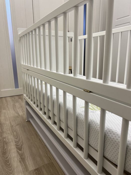 Ліжко дитяче