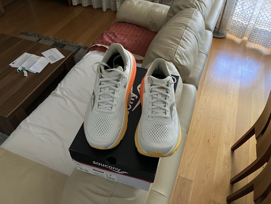Saucony Guide 19  Branco / Laranja | Tam. 41 | C/ Novos