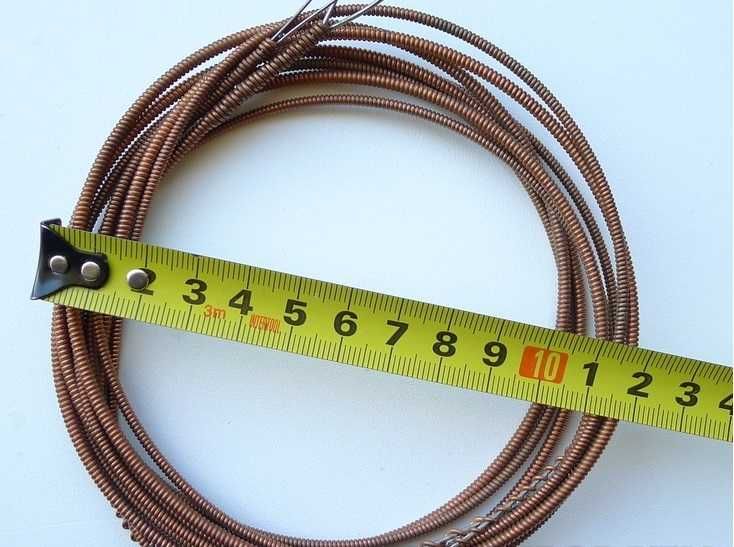 Струни для піаніно