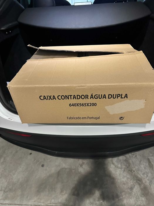 Caixa dupla para contadores água nova na caixa + 2 Caixas individuais Tudo Novo. Canalização