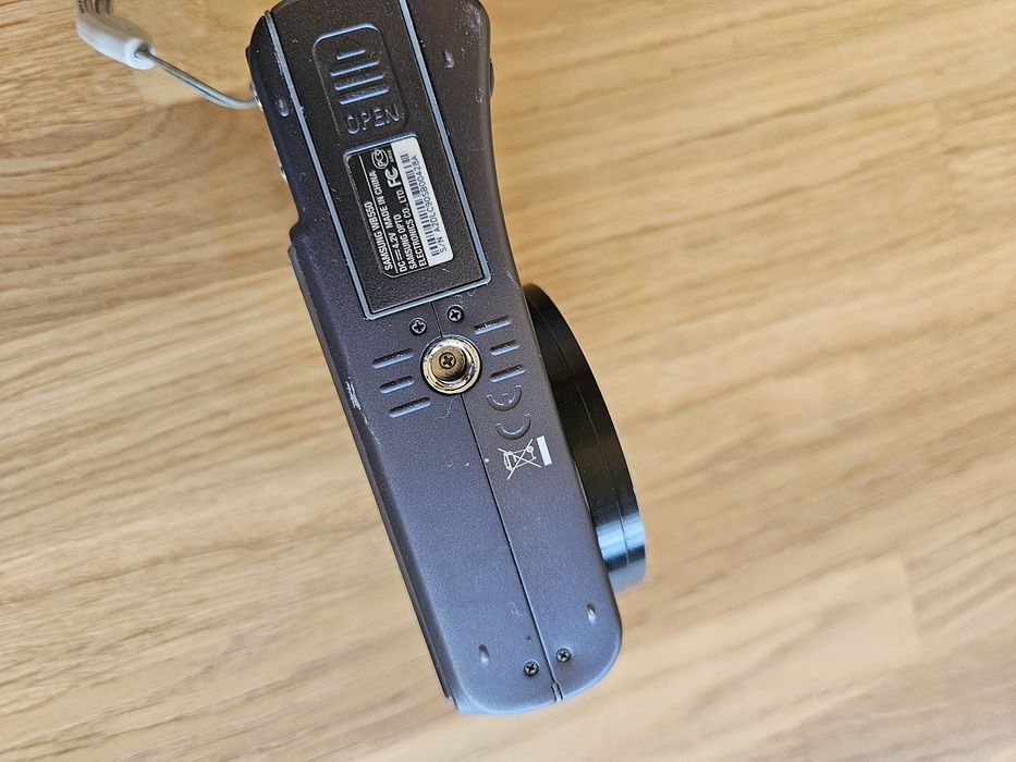 Aparat fotograficzny Samsung WB550