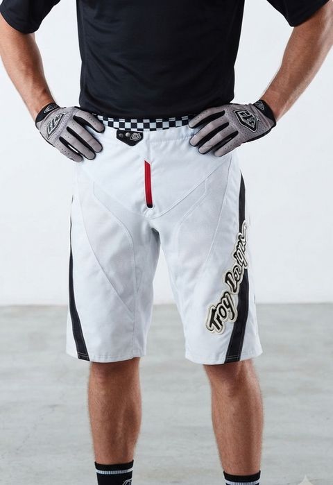 Чоловічі велошорти Troy Lee Designs Sprint (White/Black). Розмір М (32).