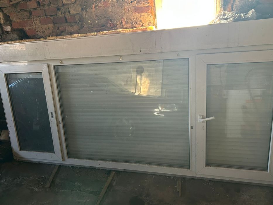 Sprzedam okno z roletą