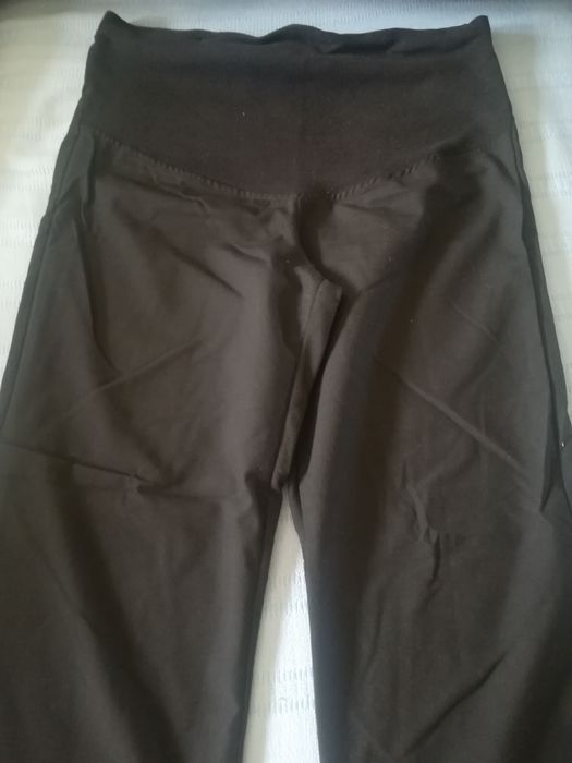 Calças grávida pretas com elástico tamanho M