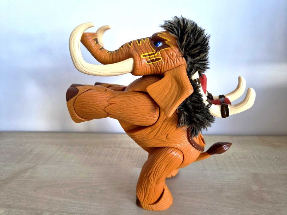 Interaktywny mamut słoń prehistoryczny Mattel ryczy