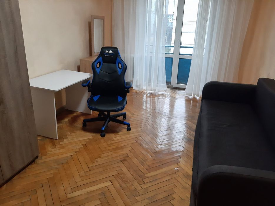 Сдам 1ком  Малышка 27 ст.м."Черниговская"