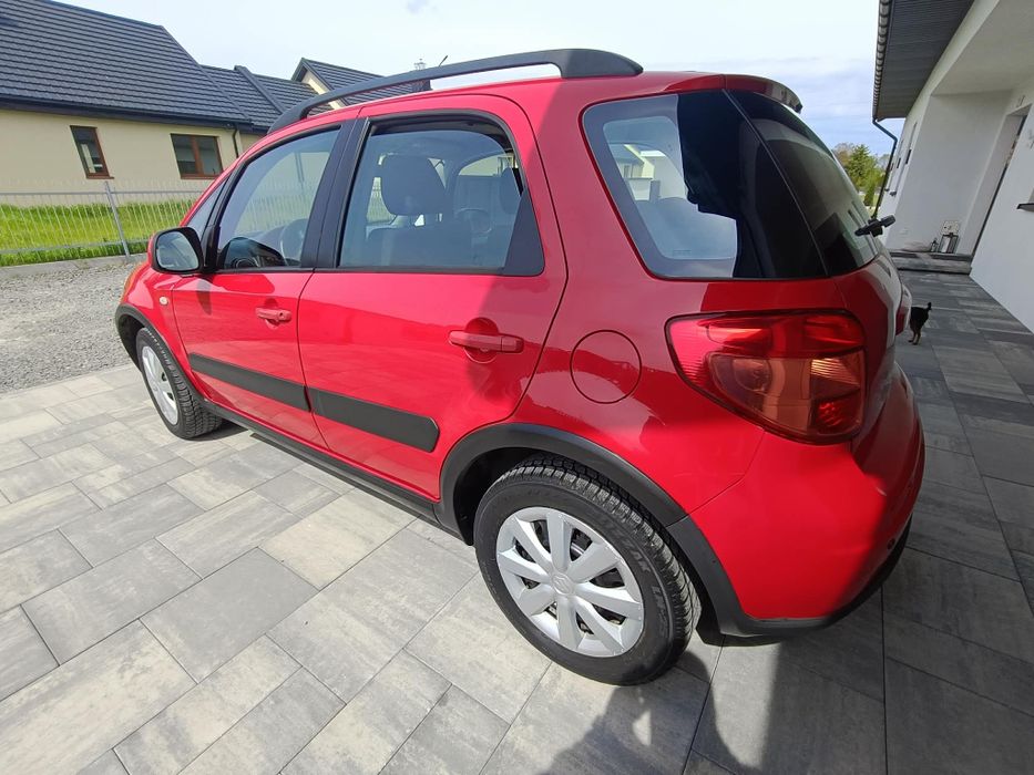 Suzuki sx4 4x4 2011 rok 1.6