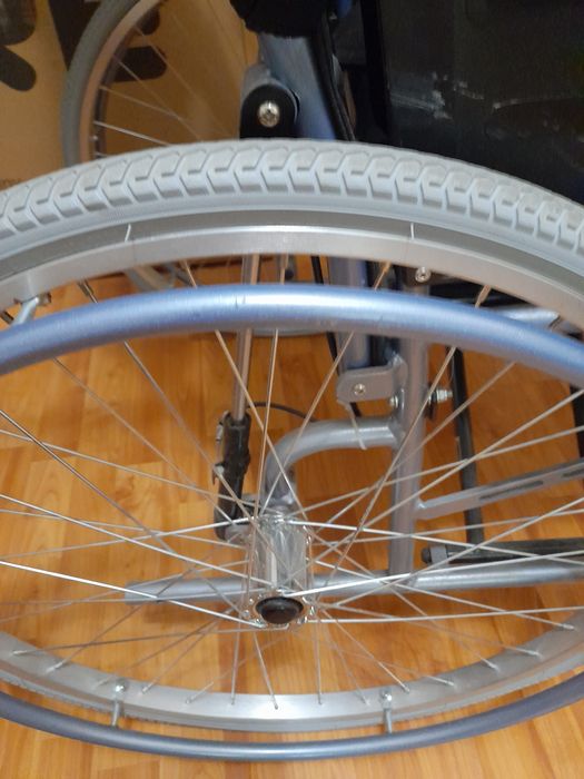 Коляска інвалідна