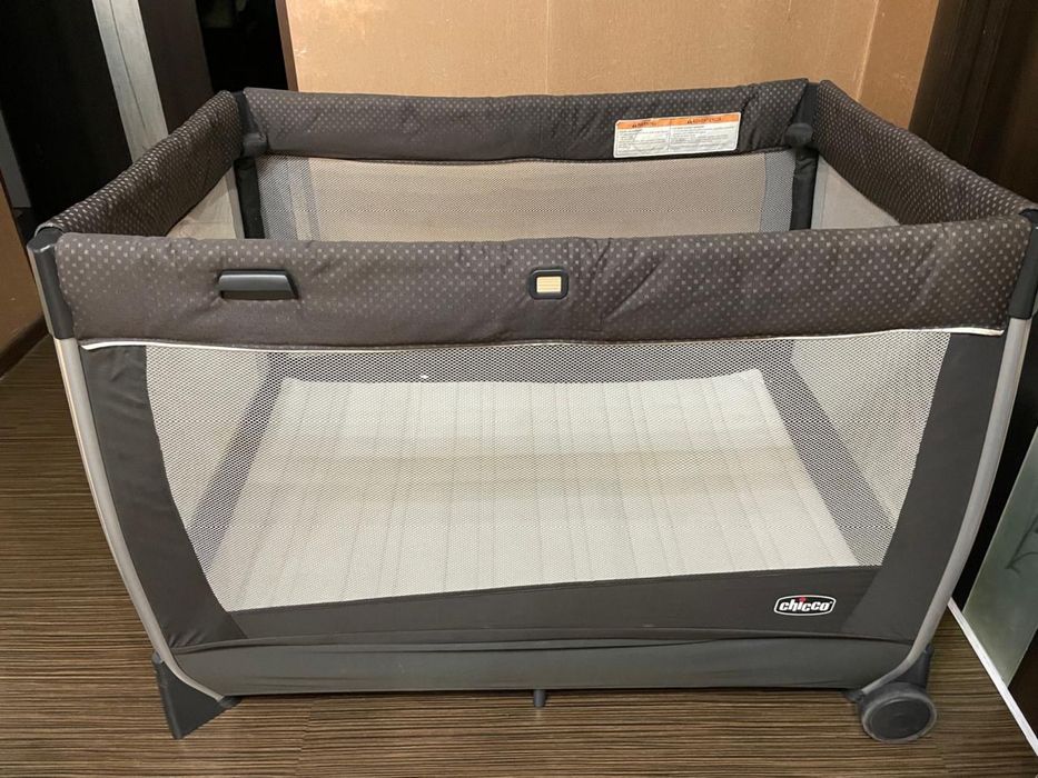 Ліжечко-манеж CHICCO Lullaby Dream