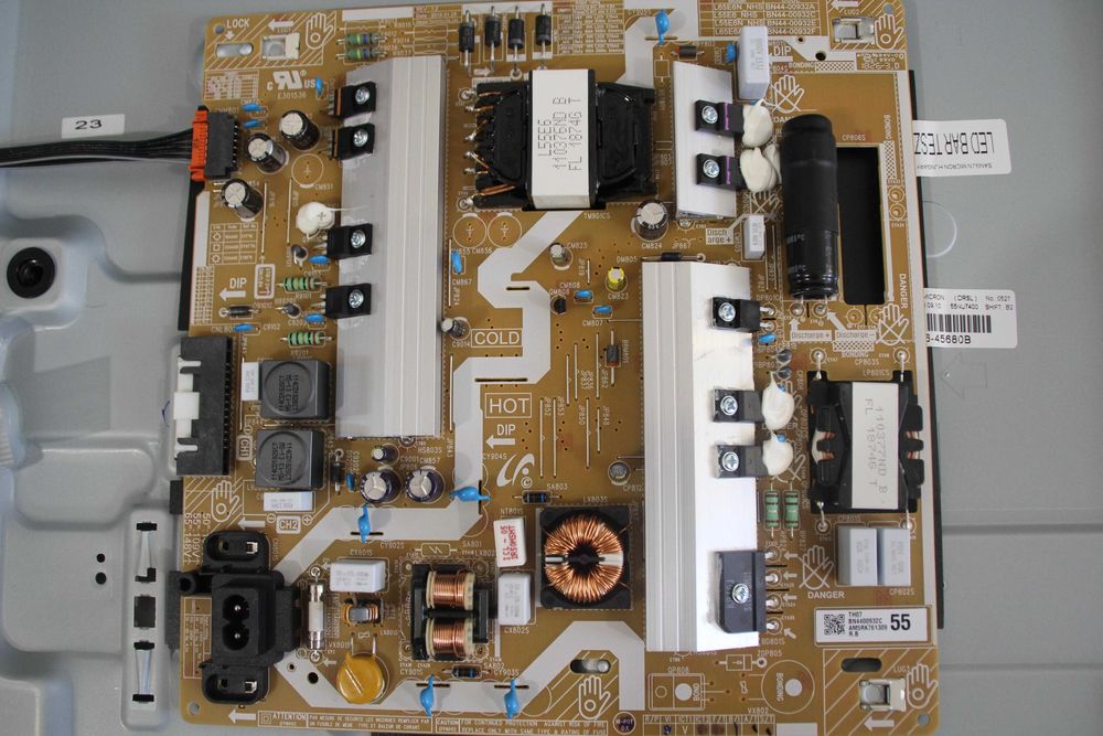 Samsung ue55nu7402u. Розбитий. BN41-02635A, BN94-12842E, BN44-00932C