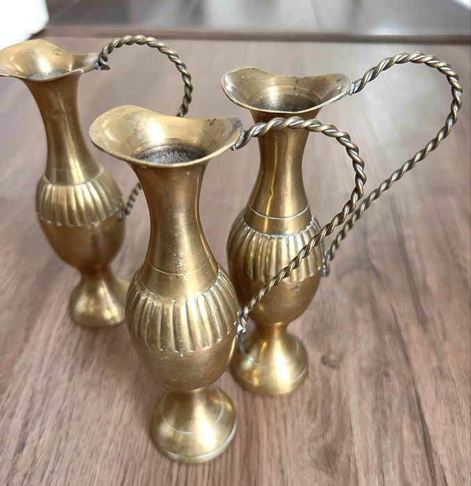 3 X Antigas Jarras bronze.