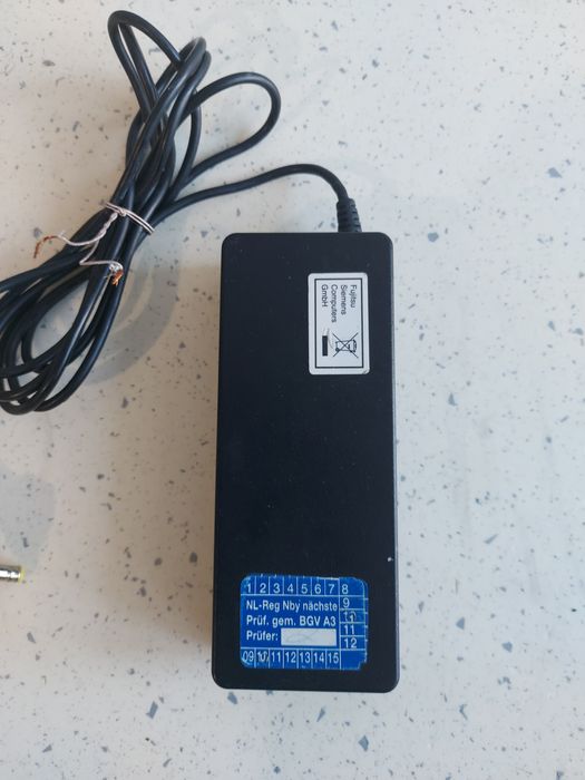 Блок питания ноутбука 90ватт