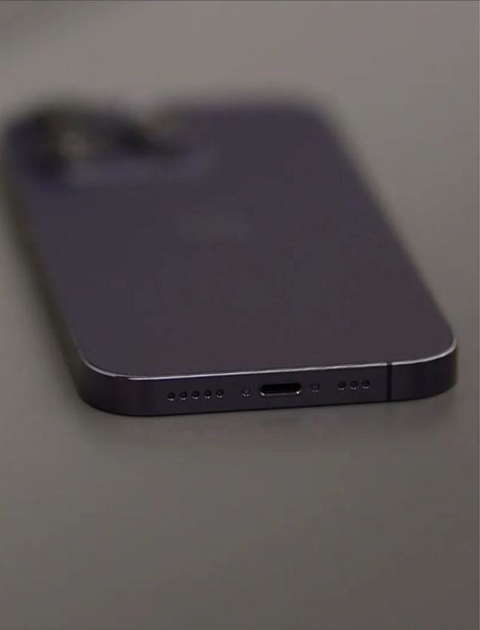 • iPhone 14 Pro (128gb)