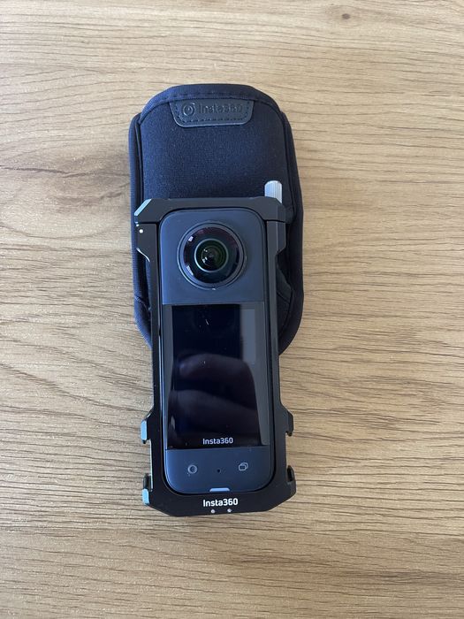 Insta 360 X3 + acessórios