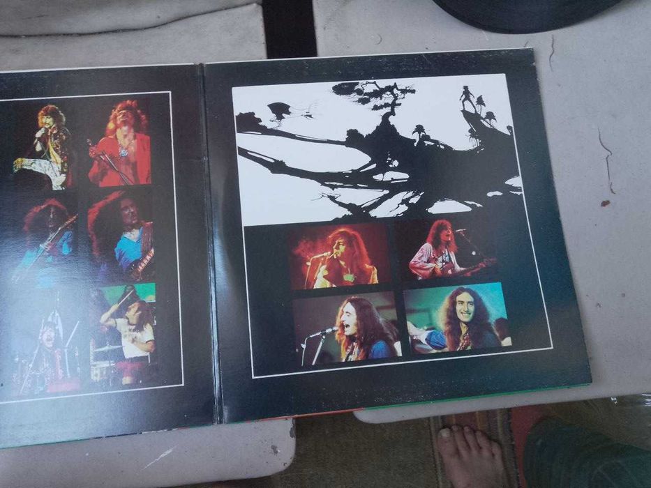 Продам ретро вениловые диски(оригинал) группа Kiss,Uriah Heep.