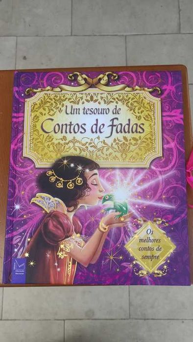 Livro um tesouro de conto de fadas