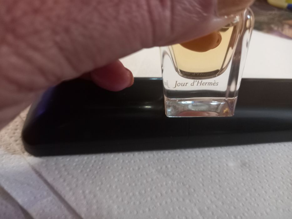 Perfume  "Jour d'Hermès"
