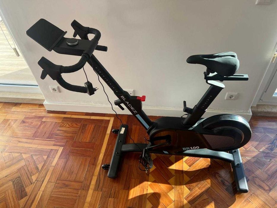 Bicicleta indoor BR100 Bladez Fitness