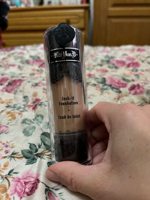 Base líquida Kat Von B.