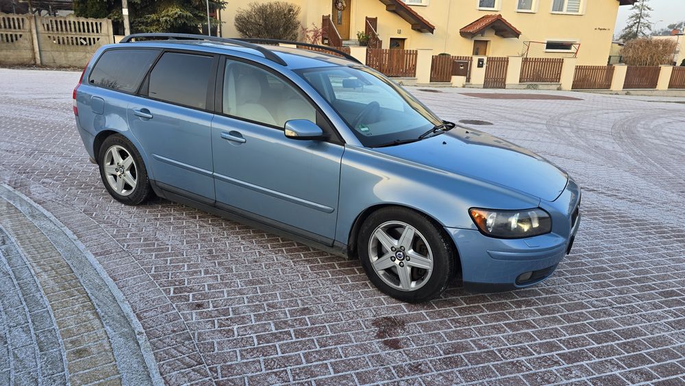 Volvo V50 2.5 T5  220km manual z Niemiec