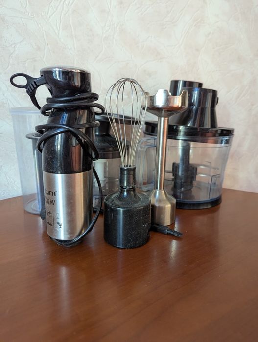 Блендер Saturn ST-FP9091 1000w