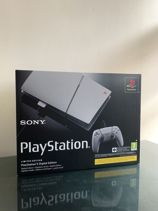 Konsola PlayStation 5 Slim 30th Anniversary