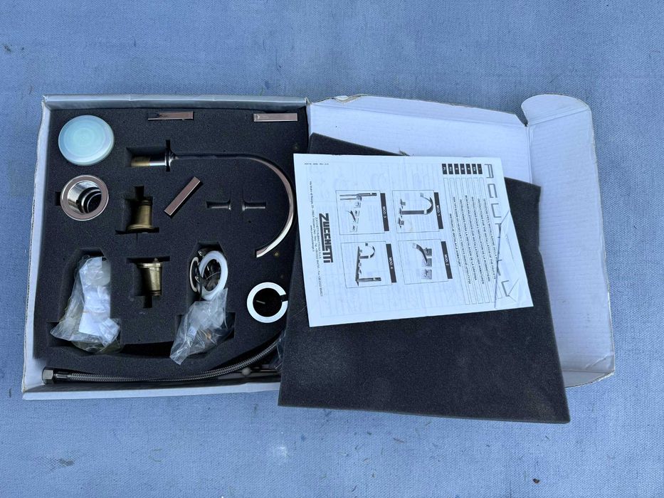 Torneiras ZUCCHETTI modelo AGUABLU (Lavatório e bidé) NOVAS