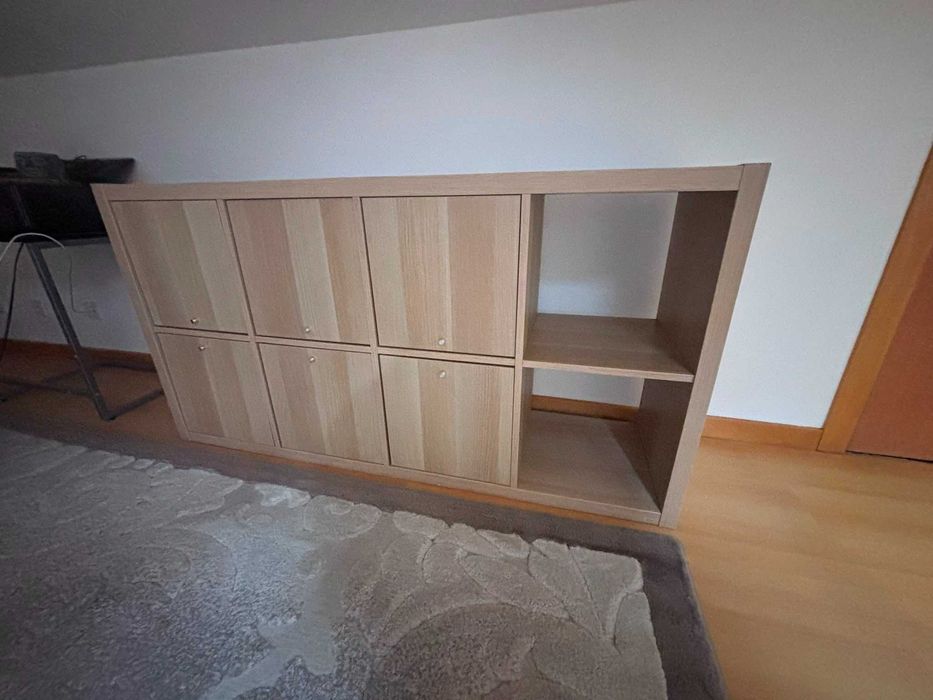 Estante Kallax c/ 6 portas