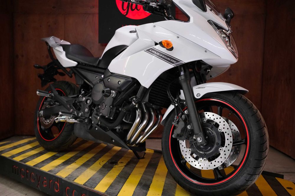 Yamaha XJ6 Diversion ABS із Японії