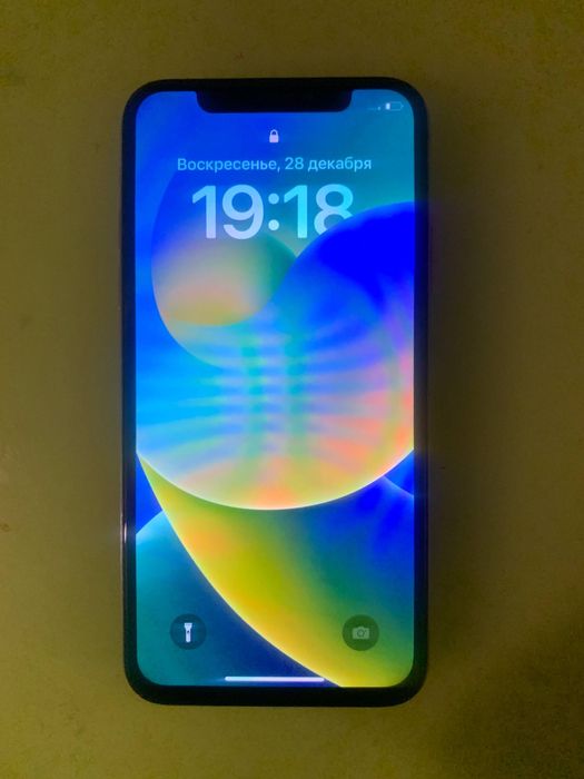 iPhone X Silver на 64gb