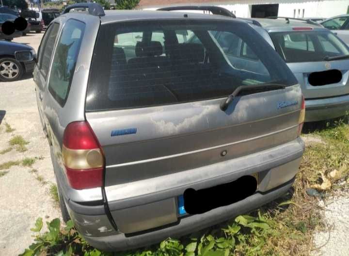 Para peças Fiat Palio 1.2 de e 2000 com 73CV a gasolina e boa mecânica