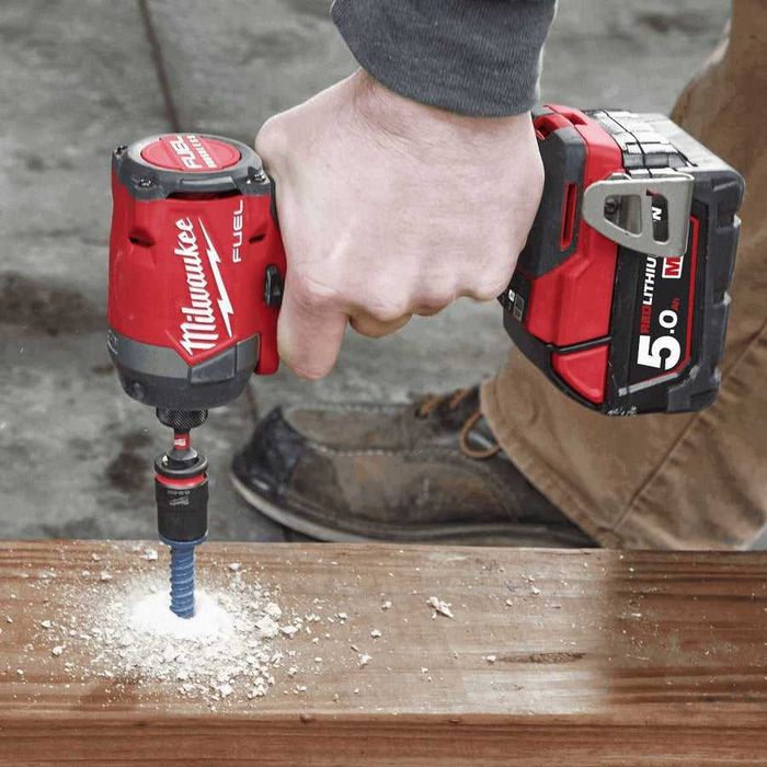 Aparafusadora de Impacto M18 FUEL 1/4 Milwaukee M18 FID3-0