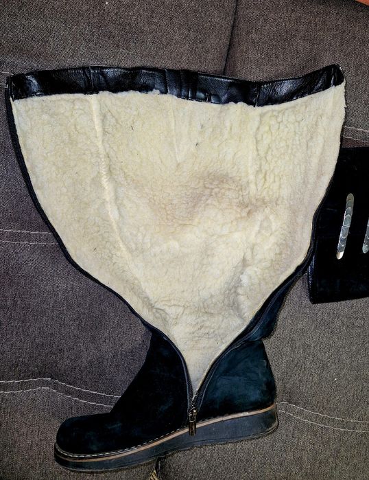 Взуття жіноче (віддам)