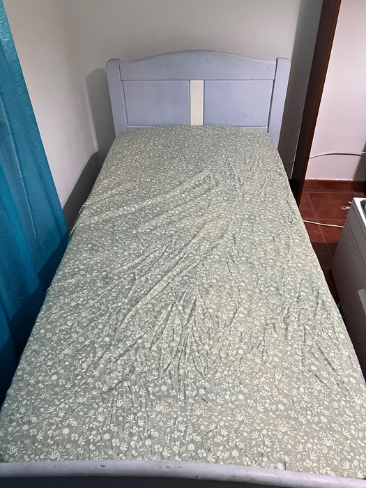 Cama de solteiro