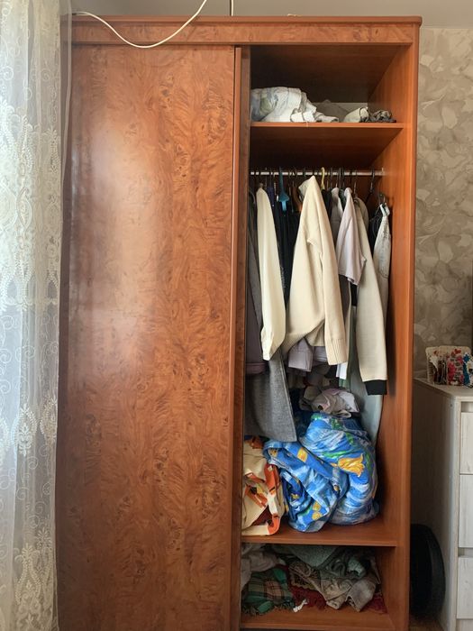 Шафа, Шкаф для одягу в кімнату